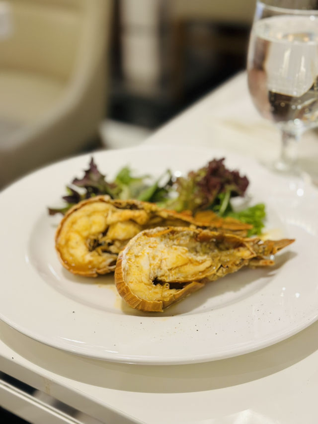 ROYALE RESTAURANT✨All-You-Can-Eat✨International Buffet