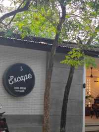 Escape Beach Resort เกาะสมุย
