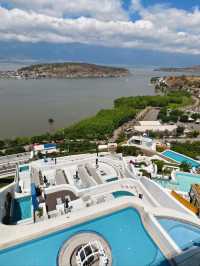 Serenity and Style: A Picture-Perfect Day at Dali’s Santorini