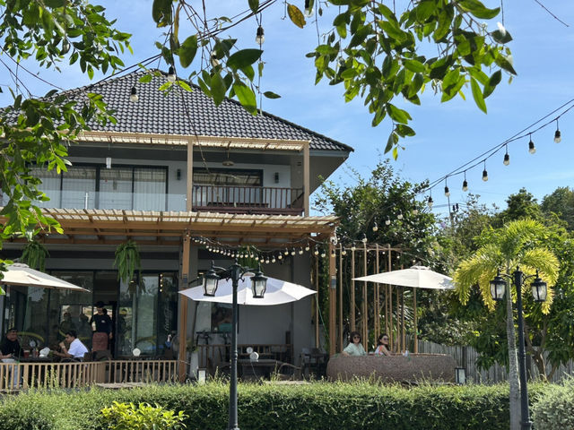 Cafe with scenic lake view 