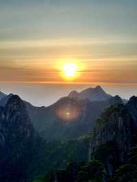 Breathtaking Natural Beauty mount Huangshan! 