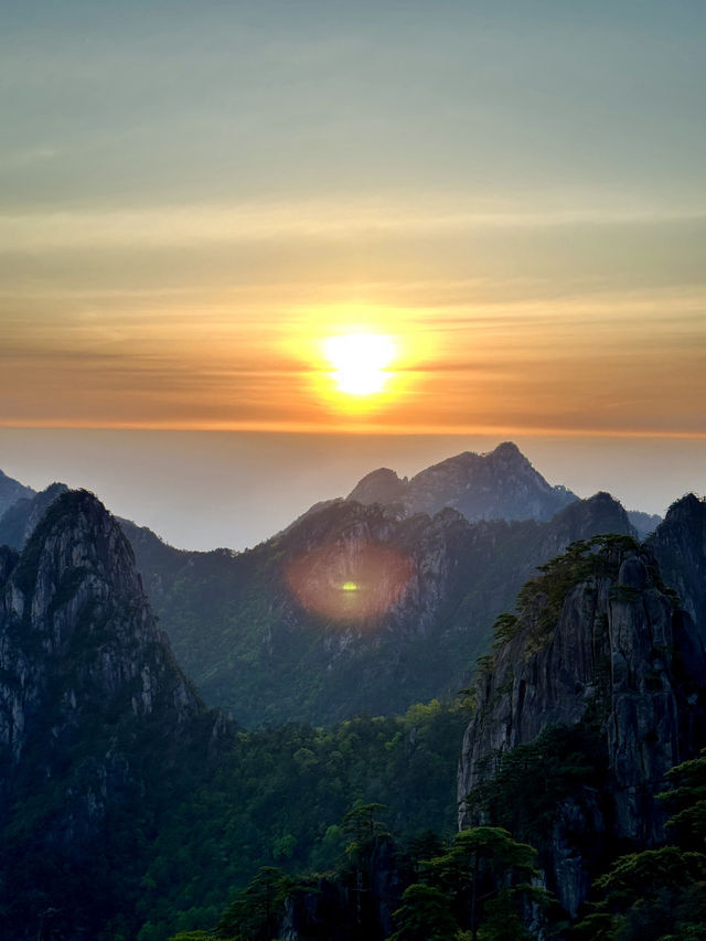 Breathtaking Natural Beauty mount Huangshan! 