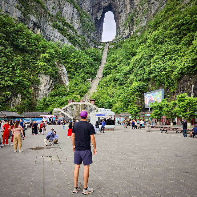 Zhangjiajie and Tianmen Mountain