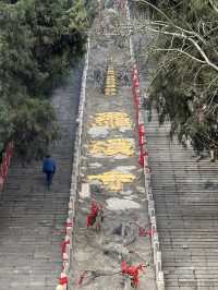 A mega Buddhist temple with multiple styles in Mianyang