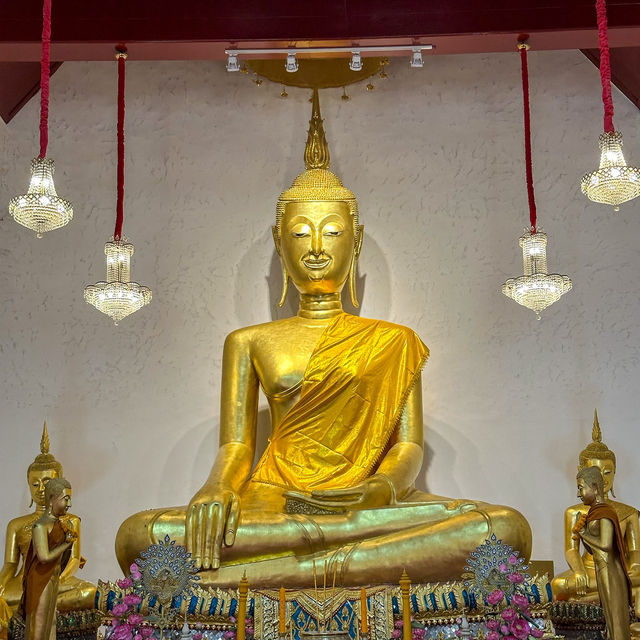 วัดมหาธาตุวรมหาวิหาร 🙏จังหวัดเพชรบุรี