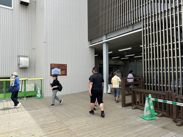 【首里城｜しゅりじょう】 沖縄の歴史と文化の象徴。いまは復元の真っ最中、それでも見どころ満載！