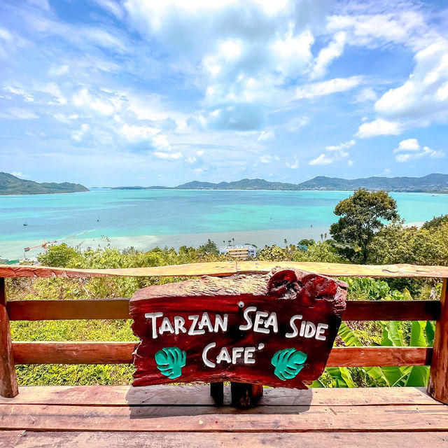 คาเฟ่ลับๆ เนินเขาขาด Tarzan Seaside cafe