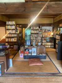 📚 庭文庫｜岐阜・恵那の泊まれる古本屋カフェ