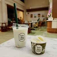 A Nostalgic Delight of Sweet Simplicity