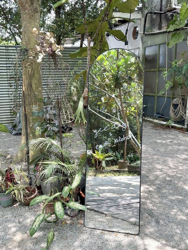 Dreamy Glasshouse Café with Ghibli Garden Vibes - Lune24 Skudai