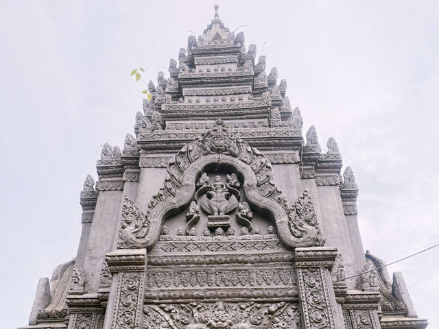 Golden Quietude — Wat Preah Prom Rath, Siem Reap