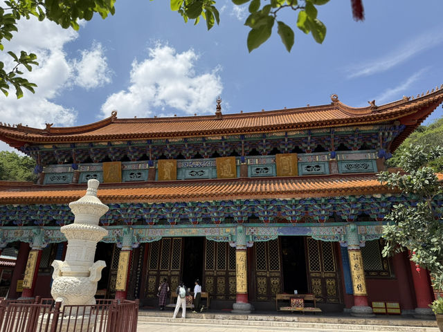 【中国・昆明 円通寺】昆明最古の仏教寺院で心静かなひとときを