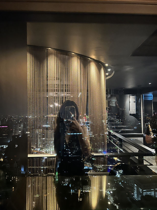 An Unforgettable Night-out at Moon Bar, Banyan Tree Bangko