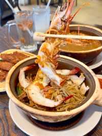 Michelin Bib Eatery Zhup Zhup Upsizes Their Bestsellers With Tiger Prawns and Claypot Wok Hei