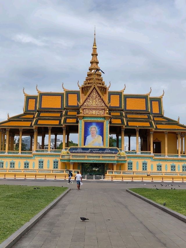 The Royal Jewel of Phnom Penh: Cambodia’s Grand Palace