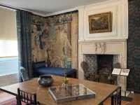 Kelmscott Manor: William Morris's Idyllic Retreat in the English Countryside 🇬🇧🏡