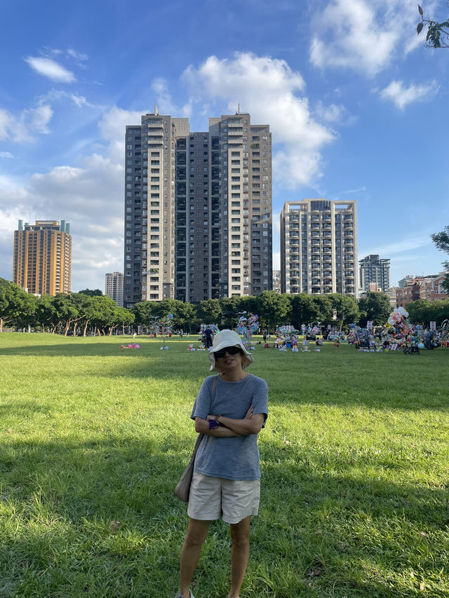 台中市民廣場：城市中心的綠意仙境
