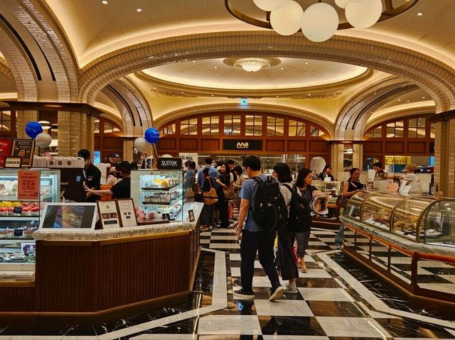The Shinsegae Market at Express Bus Terminal