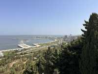 【Baku Panoramic View／バクー眺望｜Upland Parkからの“シルクと炎の都の大パノラマ”】