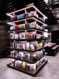 Aesthetic Charm of Tsutaya Pavilion Bukit Jalil – KL’s Most Beautiful Bookstore