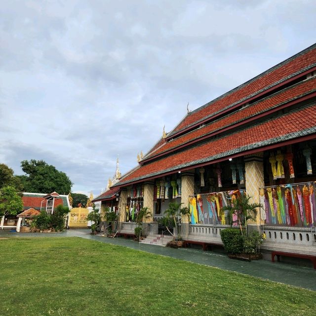 วัดพระธาตุหริภุญชัย ที่ลำพูน