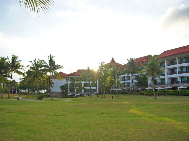 🌴 Private Bungalow Bliss at Bintan Lagoon Resort 
