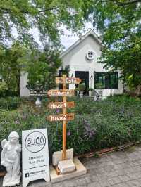 ร้านอาหารและคาเฟ่บรรยากาศดีใกล้ทางด่วนศรีสมาน