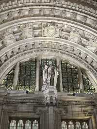 Inside London’s V&A: Masterpieces, Secret & Pratical Tips