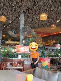 Fat Coco Beach Club ร้านสุดเก๋ริมทะเลพัทยา