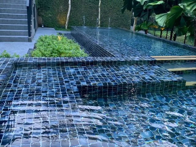 Minimalism, Light & Quiet Moments – A Hidden Gem Stay at Lloyd’s Inn Singapore