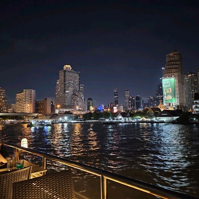 ล่องเรือดินเนอร์ 💦 แม่น้ำเจ้าพระยา