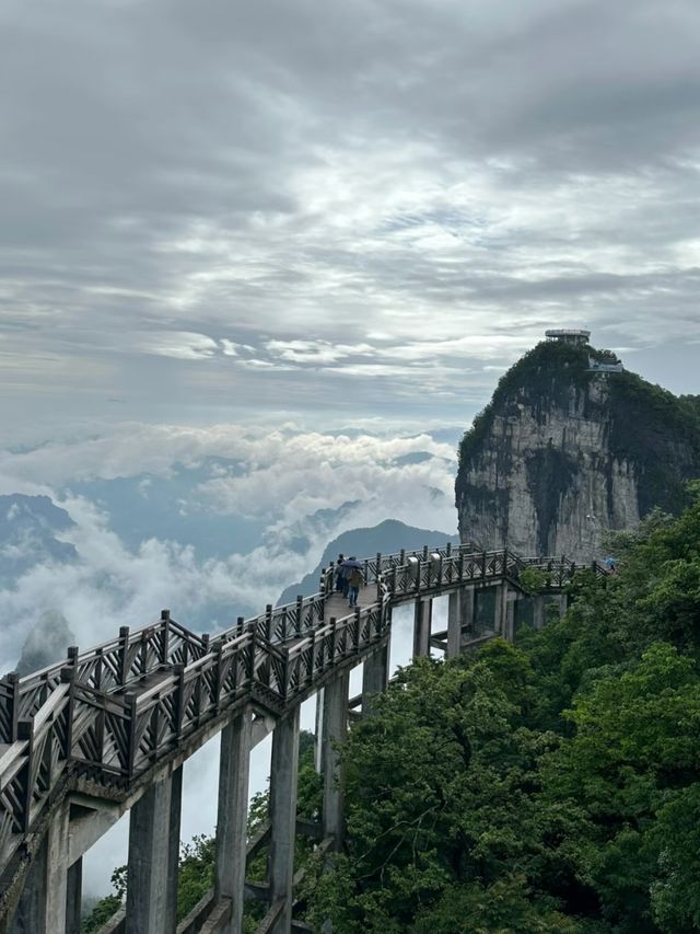 Magical Tianmen Cave: Nature’s Grand Entrance in Zhangjiajie