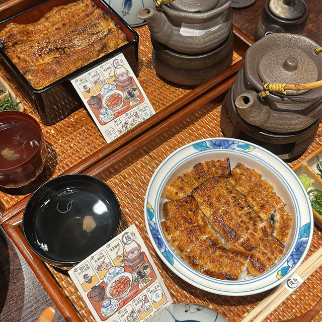 칭다오에서 장어덮밥을 꼭 드셔보세요 鳗岛·炭烧鳗鱼专门店(上杭路总店)