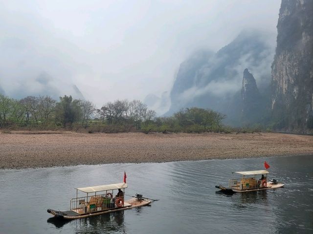 Breathtaking Li River (漓江) scenery