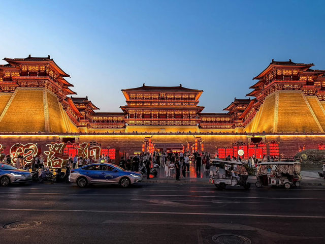 Luoyang, China 🚩