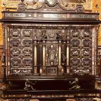 🌟 Peleș Castle Solo Escape: Romania’s Crown Jewel in the Carpathians! #SoloRoyalAdventure