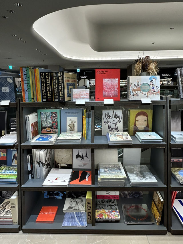 【東京・麻布台ヒルズ】京都の「大垣書店」初の東京店