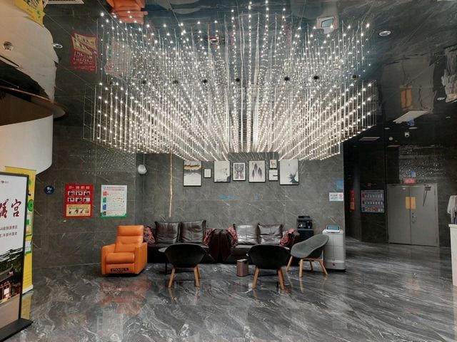 康鉑酒店（西安臨潼兵馬俑西花園地鐵站店）