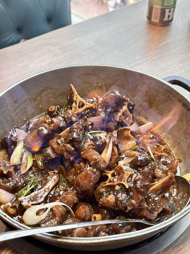 《無限時任食火鍋高質牛尾煲》