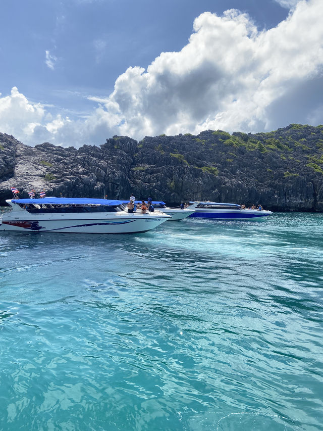📍หมู่เกาะอ่างทอง