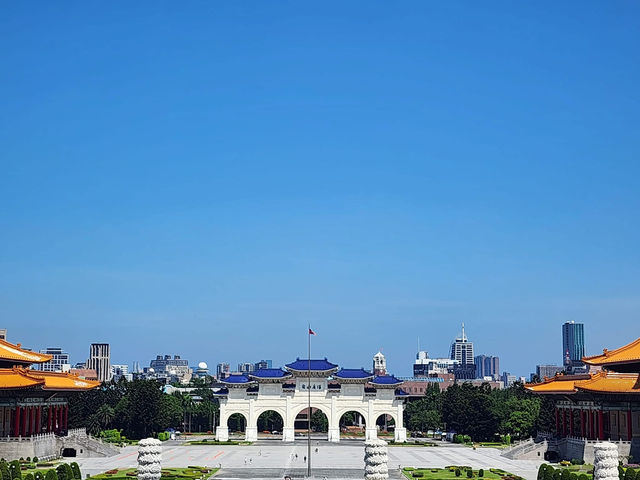 อนุสรณ์สถานเจียงไคเชก