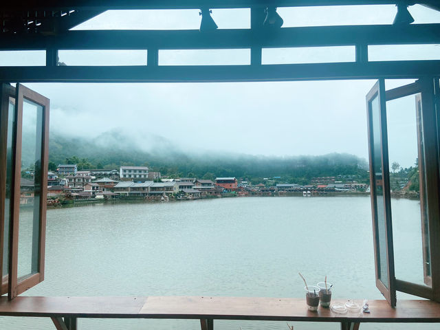 Lee Wine Coffee  บ้านรักไทย