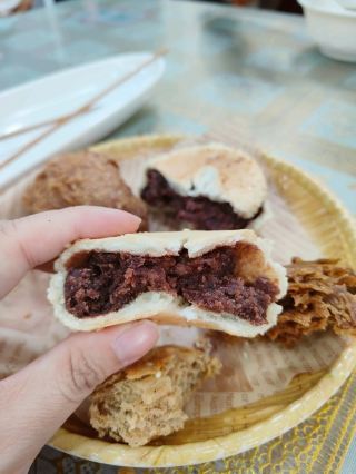 One Bite Meat, One Bite Bread