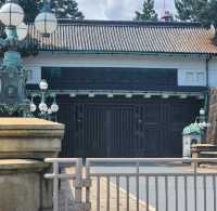 Secrets of Kokyo Gaien National Garden: Tokyo’s Royal Past Revealed 🇯🇵🪨