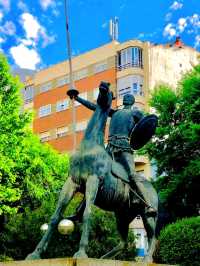 最Chill散步地雕像與咖啡館打卡人文之選☕