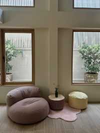 Living Room Thonglor 