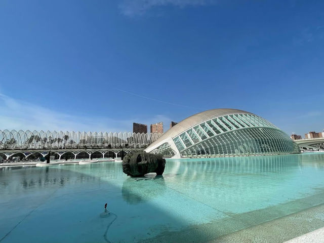 Futuristic Splendor at Ciutat de les Arts i les Ciències