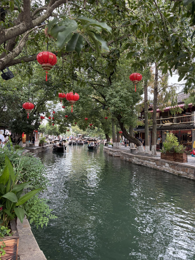 Zhujiajiao เมืองโบราณใกล้เซี่ยงไฮ้ Zhujiajiao เมืองโบราณใกล้เซี่ยงไฮ้
