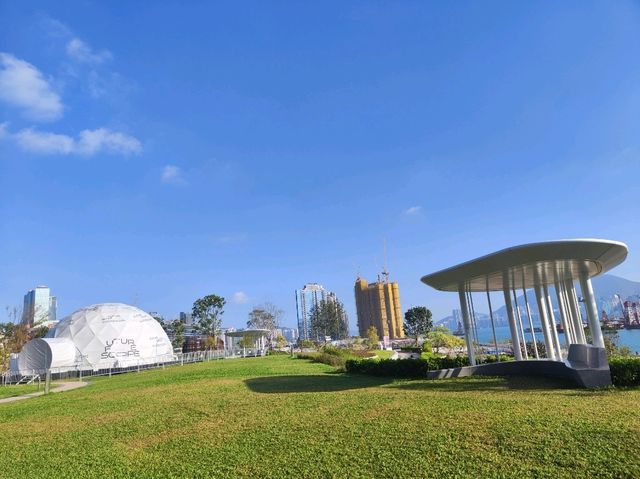 現代建築遇上海岸風光😎