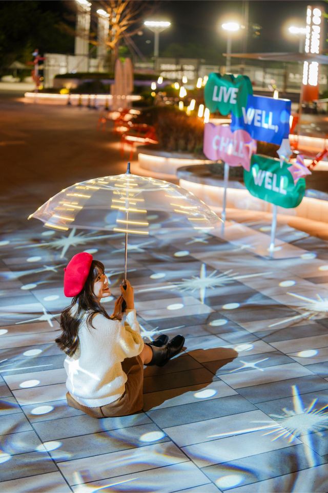 🎠全港首個商場戶外機動「炫夢旋轉木馬」 🎠全港首個商場戶外機動「炫夢旋轉木馬」